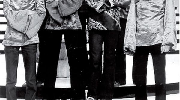 minunatele seri cu amicii