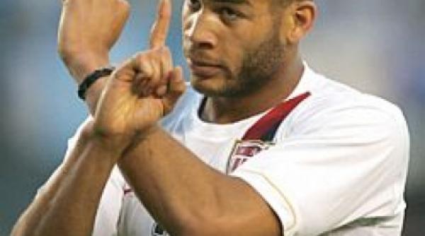 berlusconi a ramas fara bani a transferat la milan un fotbalist liber de contract