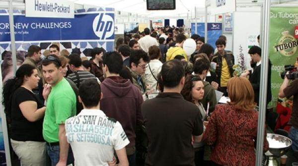 vara asta se poarta internship