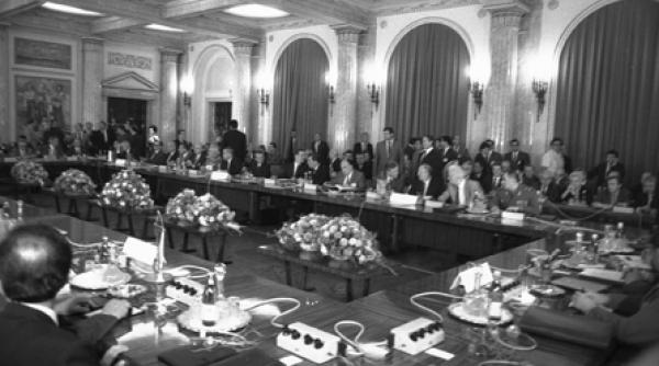 gorbaciov a intarziat un ceas si a refuzat masina lui ceausescu