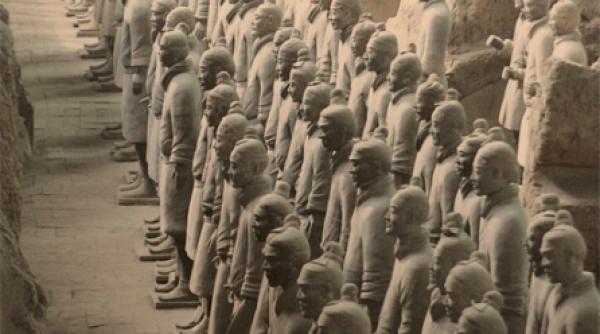 chip nou pentru armata de lut