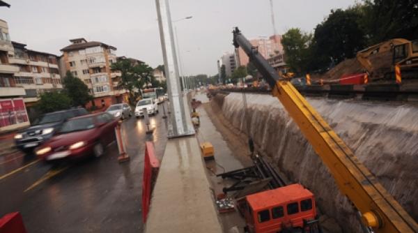 cu doua pasaje noi nu se face primavara