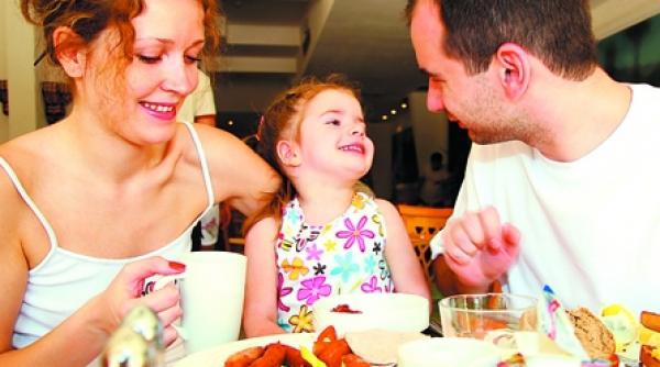 acces limitat la vaccin