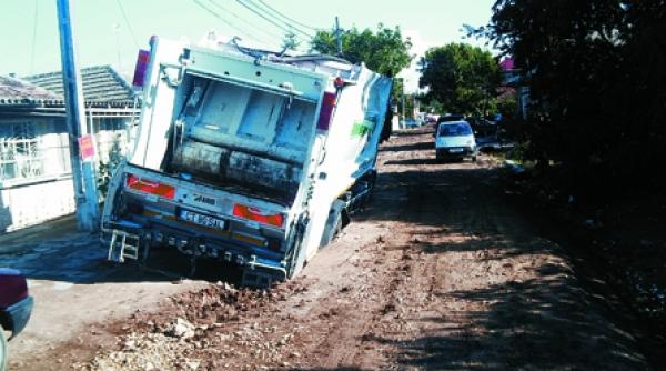 ole ole ole asfaltul din 2 mai pe unde e
