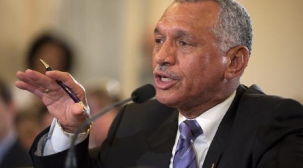 charles bolden fost astronaut a devenit primul director de culoare al nasa