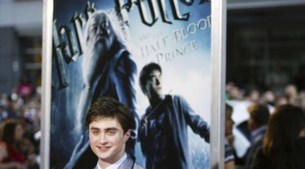 harry potter si printul semipur incasari de 104 milioane de dolari in prima zi dupa lansare