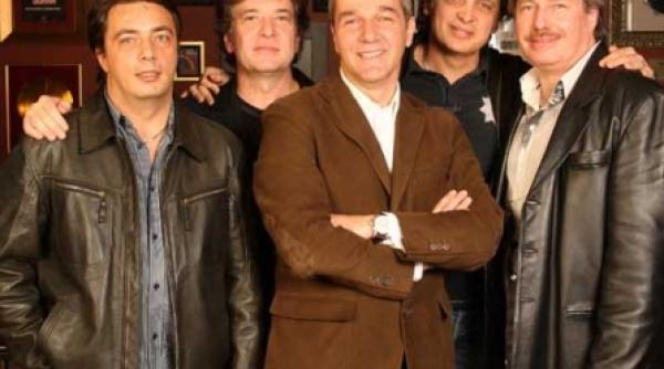 criza loveste si in discurile de aur