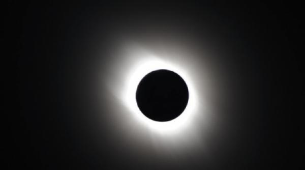 eclipsa secolului urmarita de peste doua miliarde de oameni video