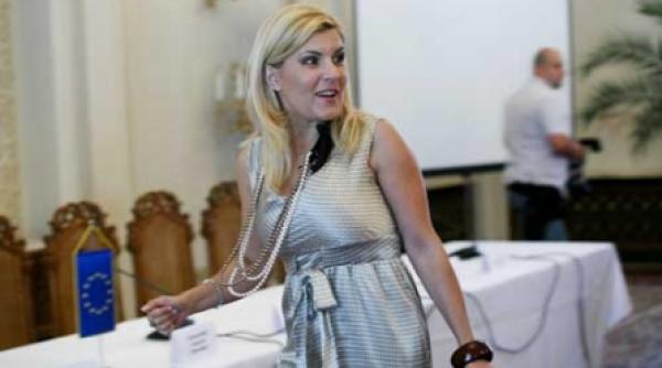 scenariul jefuirii banului public