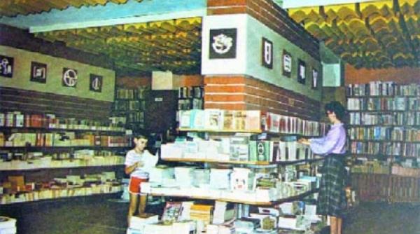 anticarii calauze pe drumul secret al cartilor