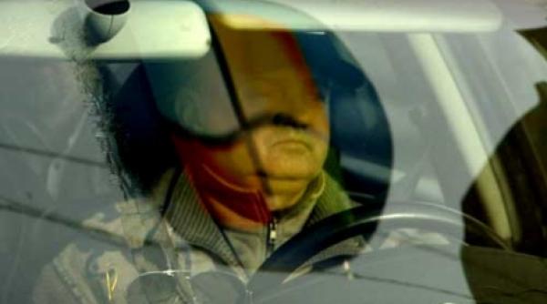 sunt discromat si vreau sa fiu sofer in tara mea