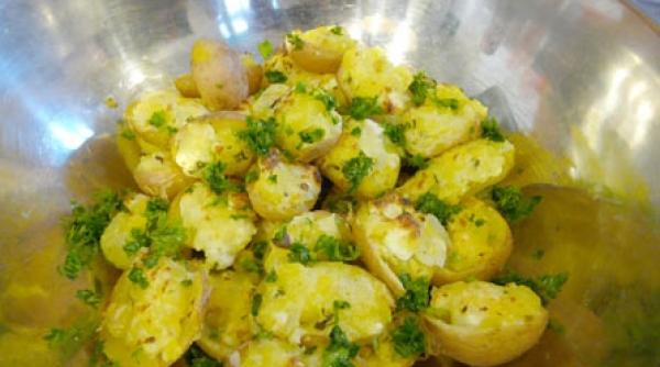 experienta inedita in clubul insomniacilor