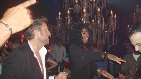 kelly rowland vizita cu surprize la mamaia