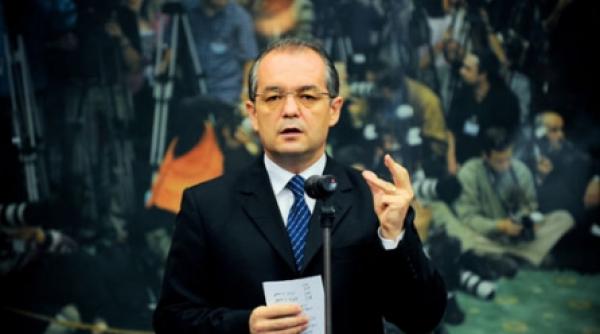 concedierile se negociaza politic