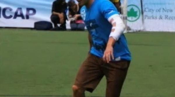 adrian mutu drac gol la antrenamentul fiorentinei bolnav pentru nationala romaniei