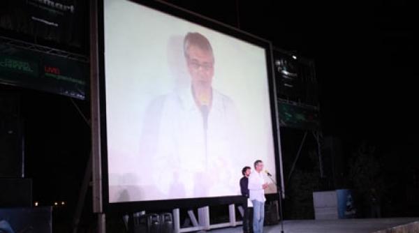 anonimul de la anonimat la prestigiu