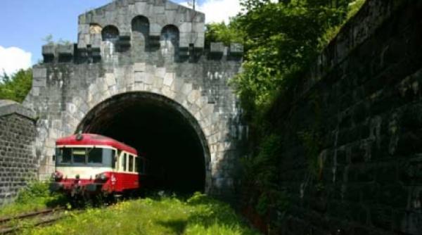 tunelul cu fantoma din intorsura buzaului