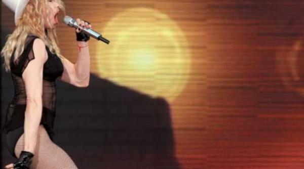 madonna dreptul de a fi altfel