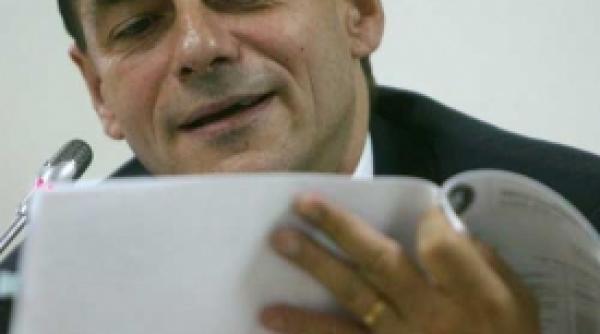 pd l vrea sa infunde comisia udrea