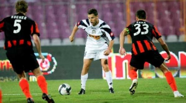 faceti pasul spre grupe