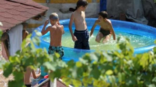 plictiseala strainilor tratata in romania