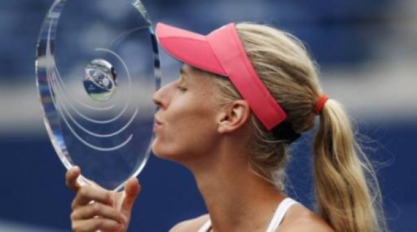 dementieva se impune la toronto