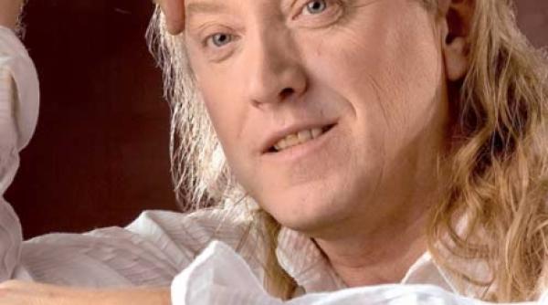 nascut in prag de colind