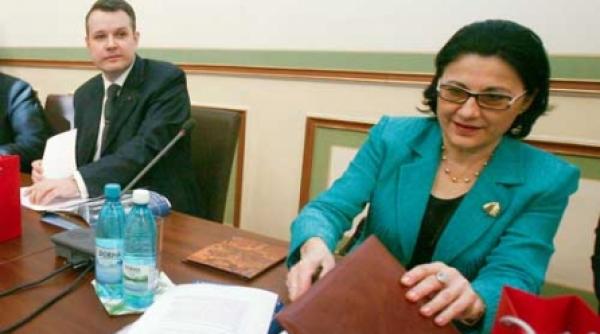 fara teze unice din toamna