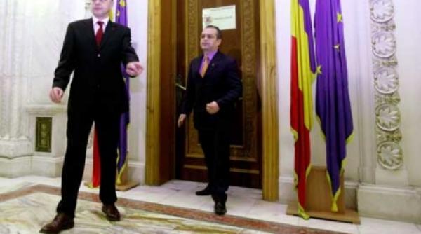 asumare pe muchie de cutit