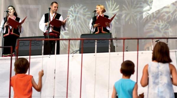 cultura istorie datini si talent