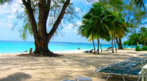 insulele cayman in pragul falimentului