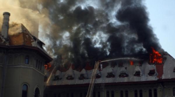 incendiul de la primaria sectorului 1 izbucnit de la o tigara