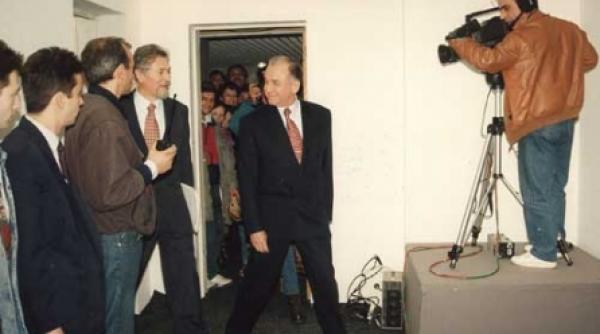 1990 2004 istoria votului la alegerile prezidentiale din romania