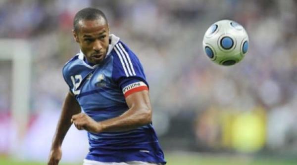 iugoslavia franta cu cutitul la os