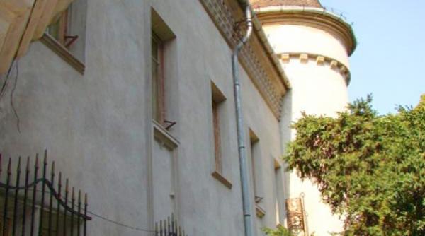 istorie uitata sub buruieni