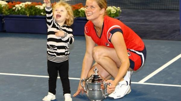 intoarcerea reginei mama