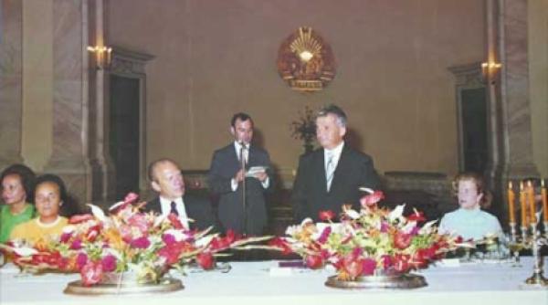 destinatar europa libera expeditor securitatea