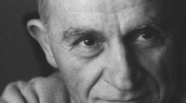 paler intre a face si a indura istoria