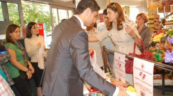 banca de alimente lucescu face donatii pentru nevoiasi