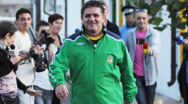 lacatus mi a fost dor sa revin pe banca