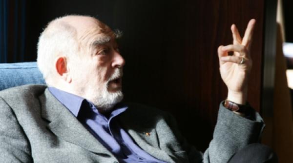 la multi ani mircea albulescu