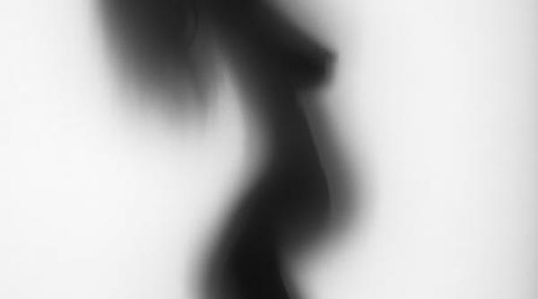 sezonul gravidelor noi muncim noi nu gandim