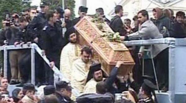 iasi a inceput pelerinajul la moastele sfintei parascheva