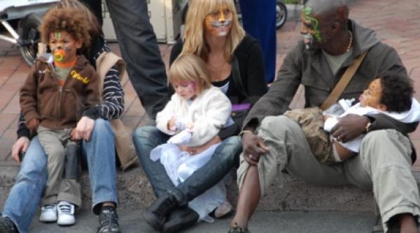 barza i a adus lui heidi klum inca un copil