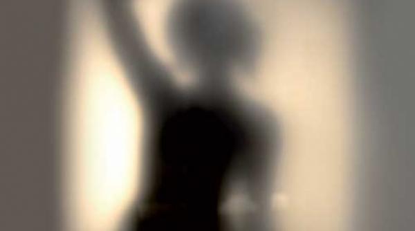 poltergeist fantome zgomotoase