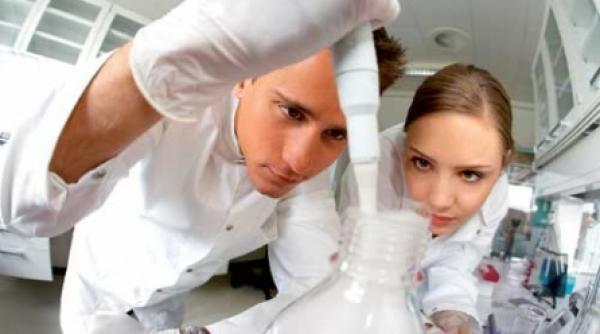 tinerii vulnerabili in fata virusului hepatitic c