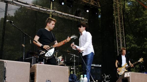 prostituatii vin la funk rock hotel