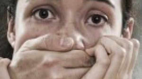 aduna 5 6 certificate de la iml pana divorteaza