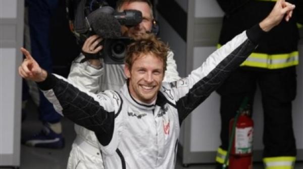 button noul campion mondial la formula 1