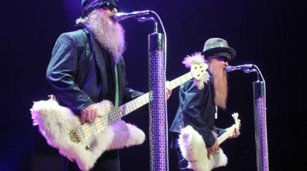 zz top ajung in romania